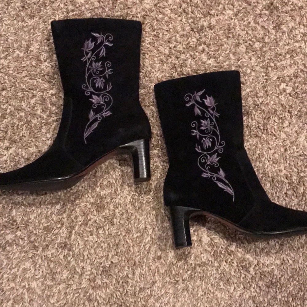 Black suede embroidered ankle boots